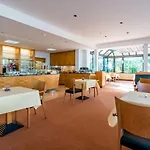 Schlosspark Hotel 4*