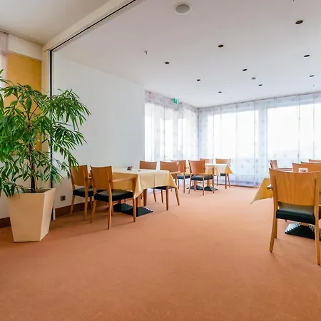 施罗斯公园酒店