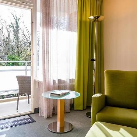 Hotel Schlosspark 4*