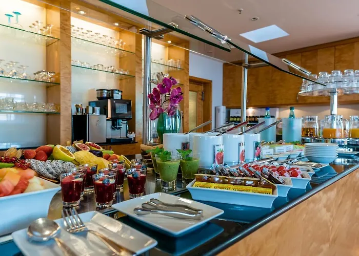 施罗斯公园酒店 4*